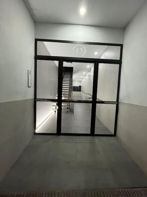 Apto Centro Castellon Con Acensor, Comercio Cerca Διαμέρισμα Καστεγιόν δε λα Πλάνα Εξωτερικό φωτογραφία